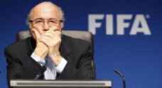 لجنة الأخلاقيات في "الفيفا" توقف بلاتر 90 يوما