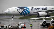 دخان قرب قمرة القيادة وفشل في نوافذها.. ما الذي أسقط طائرة مصر للطيران؟