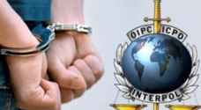 انتربول عمان يتسلم مطلوبًا من السعودية