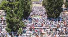 أكثر من 280 ألفاً أدوا الجمعة الأخيرة برحاب الأقصى