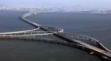 اكتمال بناء اطول جسر بحري في العالم