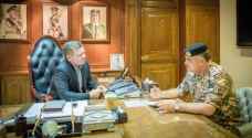 جلالة القائد الأعلى يزور القيادة العامة للقوات المسلحة