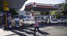 مصر ترفع أسعار الوقود بعد تحرير سعر الجنيه