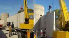 لبنان يوقف بناء الجدار حول مخيم عين الحلوة