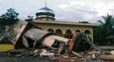 قتلى وآخرون تحت الأنقاض في زلزال سومطرة..صور