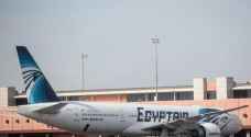 منع عراقيين ويمني من استقلال طائرة من القاهرة إلى نيويورك