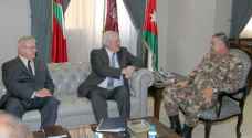 رئيس هيئة الأركان المشتركة يستقبل مسؤولا دوليا