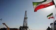 إيران تراجع نموذج عقود النفط الجديد