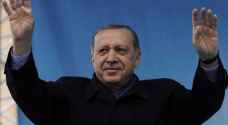 حملة تطهير واسعة في تركيا بعد فوز اردوغان في الاستفتاء
