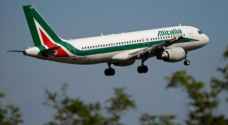 ديون شركة طيران إيطالية تصل إلى ٣.٣ مليار دولار