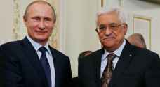 بالفيديو..عباس يلتقي بوتين في روسيا