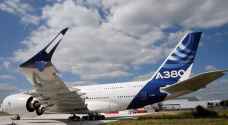 إيرباص تكشف عن تحسين في طائرتها إيه٣٨٠ بمعرض باريس