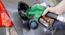 هل تخفض الحكومة أسعار المحروقات الشهر المقبل؟