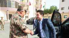 ولي العهد يزور القيادة العامة للقوات المسلحة