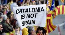 الحكومة الاسبانية تعلق مهام حكومة كاتالونيا