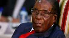الحزب الحاكم في زيمبابوي يبدأ إجراءات عزل موغابي