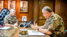الملك يزور القيادة العامة للقوات المسلحة