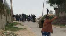 صور .. مئات المستوطنين يهاجمون قرية فرعتا بالضفة الغربية