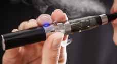 دراسة تحذر من السوائل الكيميائية في السجائر الإلكترونية