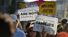 الولايات المتحدة فصلت  أكثر من 2300 طفل عن ذويهم لدخولهم اراضيها  بطريقة غير شرعية