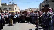 الأردنيون يشيعون جثمان الشهيد علي قوقزة في جرش .. فيديو وصور