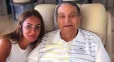 صاحبة الصورة الأخيرة لمبارك تكشف كواليس التقاطها وتعتذر