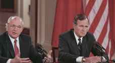 كيف نعى غورباتشوف جورج بوش؟