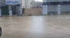 ارتفاع منسوب المياه في شوارع العاصمة عمان - فيديو وصور