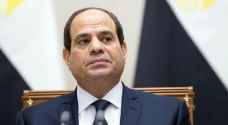 السيسي يكلف ضابطا في الجيش بتولي وزارة النقل بعد حادثة القطار