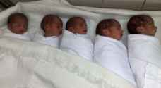 أمريكية تلد 6 أطفال في دقائق معدودة