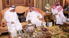 العاهل السعودي يستقبل ولي عهد ابوظبي وسط الاضطرابات في السودان