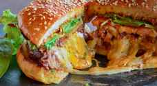 لأول مرة.. شركة مطاعم عالمية تبيع "برغر" بالماريغوانا