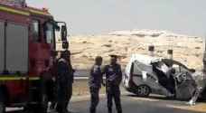 اصابة في حادث تصادم بين مركبة وشاحنة على نزول النقب- صور