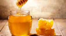 دراسة: عسل النحل يعالج قروح الفم