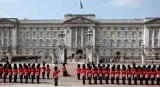 رعب في قصر الملكة إليزابيث في بريطانيا والسبب !