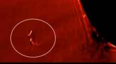 "ناسا" ترصد جسما غامضا عملاقا قرب الشمس- فيديو