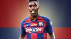 رسمياً .. برشلونة يعلن التعاقد مع جونيور فيربو