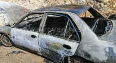 احتراق مركبة في السلط - صور