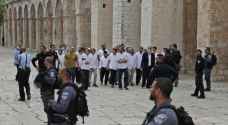 مئات المستوطنين يجددون اقتحامهم للمسجد الأقصى