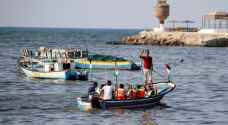 الإحتلال يعيد فتح بحر غزة أمام الصيادين الفلسطينيين