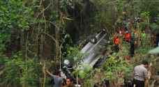 مقتل نحو 24 شخصًا بتدهور حافلة في أندونيسيا