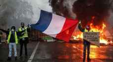 تظاهرات فرنسا تفسد الفرحة بعيدي الميلاد ورأس السنة