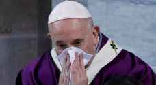 بابا الفاتيكان يظهر للمرة الأولى أمام الآلاف بعد شائعات إصابته بكورونا