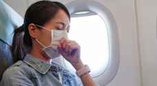 هكذا يلوث سعال مصاب كورونا هواء الطائرة بالكامل