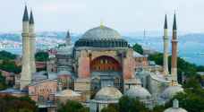 محكمة تركية تفتح الطريق لتحويل آيا صوفيا إلى مسجد