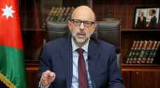 الرزاز يؤكد على ضرورة الحد من ارتفاع إصابات كورونا في الأردن