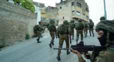 قوات الاحتلال تقتحم مناطق عدة بالضفة الغربية