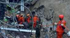 فرق الإغاثة الإندونيسية تعثر على نحو عشرة ناجين من زلزال