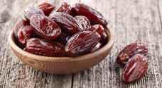 ما أضرار الإفراط في تناول التمر؟