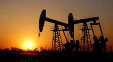 أسعار النفط العالمية تنخفض